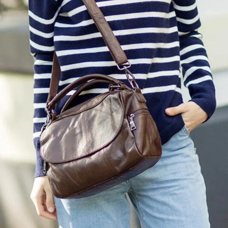 

2025 new women's bag single shoulder cowhide fashion single shoulder crossbody bag shopping luxury women'sWeekend trip bag