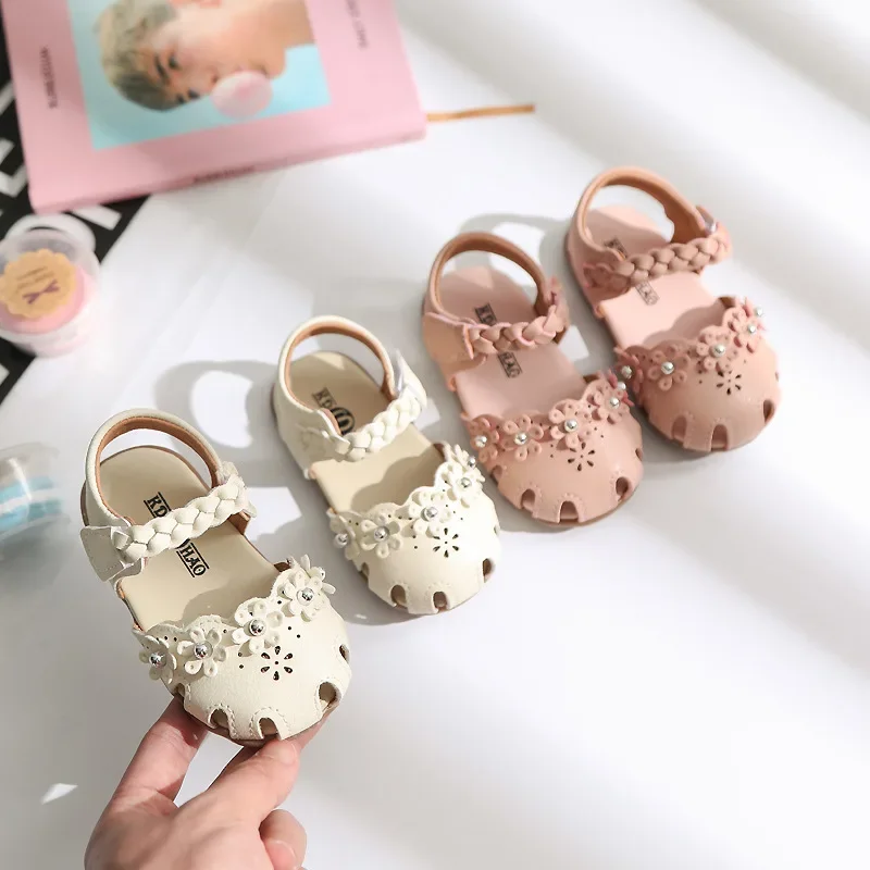 Sandálias Summer New Shoes 1-3 Year Old Baby Girls Students Sandals Bow Princess Shoes Cute Sweet Style Floral Walking Shoes