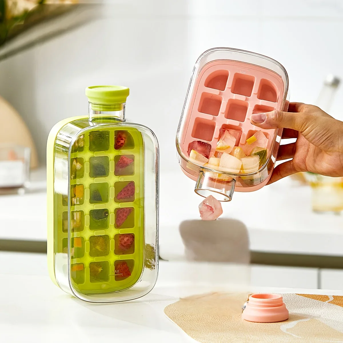 bandeja de molde para cubitos de hielo, prensa para botella de hielo, tetera con pajita, whisky, helado, botella de agua, fabricante de cubitos de hielo, fácil prensa para liberar Bandeja de molde para cubitos de hielo, prensa para botella de hielo, tetera con pajita, whisky, helado, botella de agua, fabricante de cubitos de hielo, fácil prensa para liberar 4