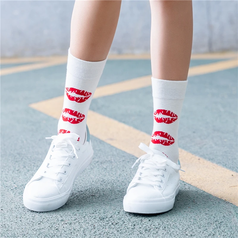 Women\'s Japanese Colorful Cartoon Mid Tube Socks Unisex Cute Funny Happy Heart Avocado Flamingo Red Lip Sokken Gift