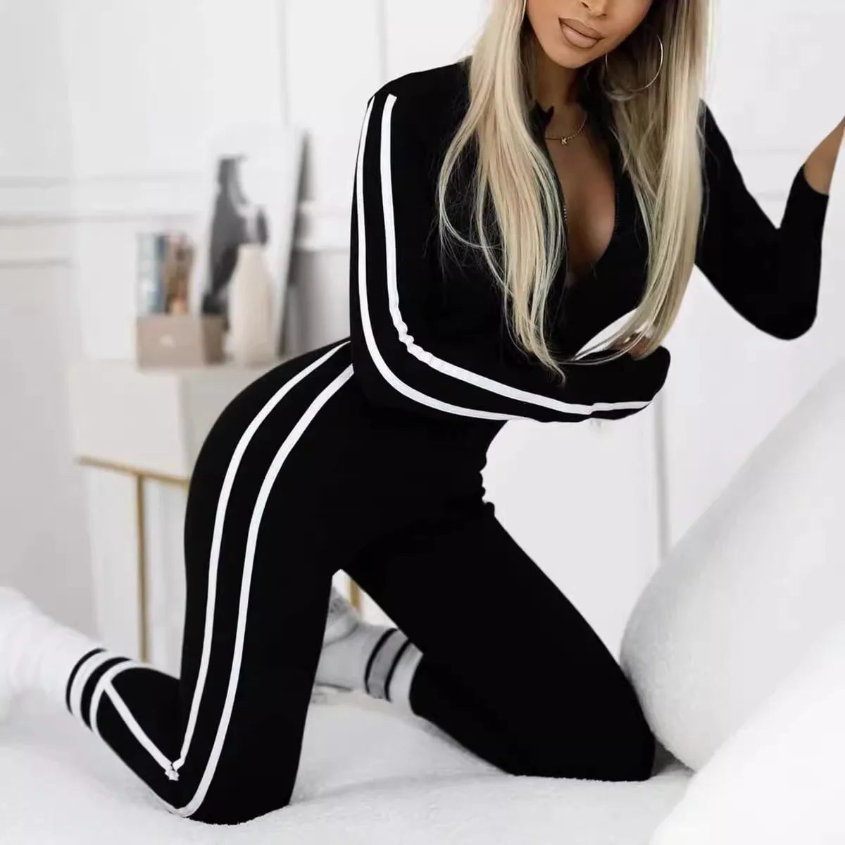 Moda Kombinezon z długim rękawem w paski Bodycon Kobiety 2024 Jesień Solidny sportowy zamek błyskawiczny Smukłe kombinezony dla kobiet — zdjęcie 5