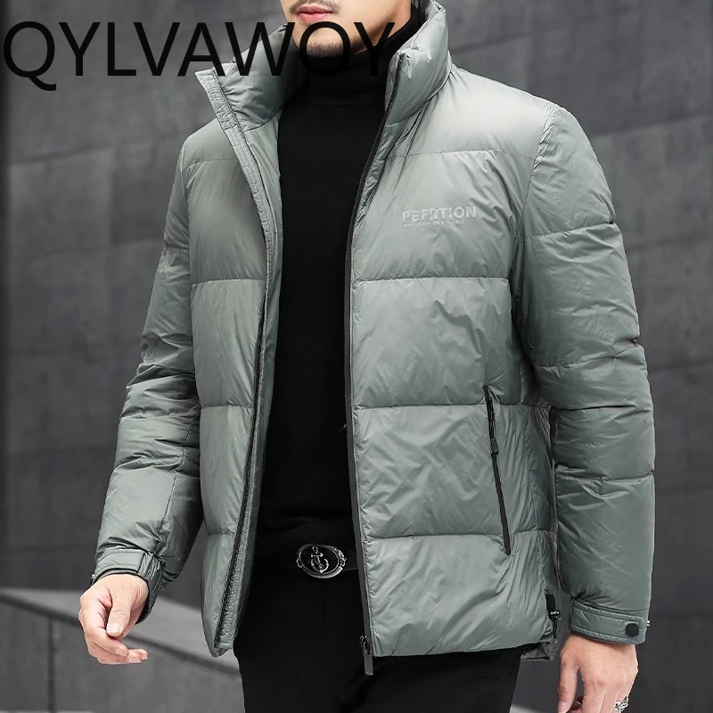 QYLVAWOY 100% بوليستر 2020 جديد للرجال سميك قصير الأكمام أسفل سترة منتصف الشباب ملابس خارجية معطف الشتاء الرجال LJ2188