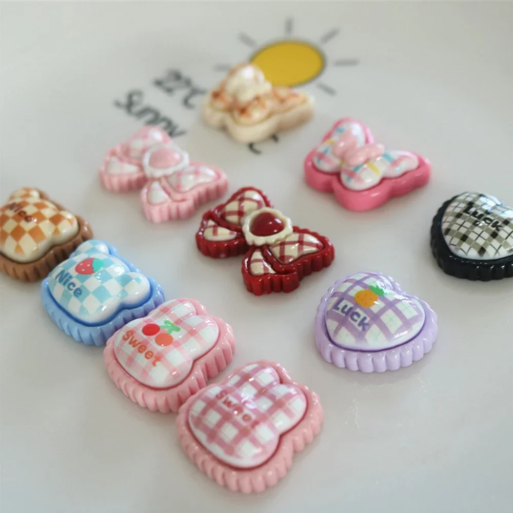 10PCS Shiny Plaid Heart Series Miniature Flat Back Resin Cabochons For Hairpin Scrapbooking DIY Home Decor Craft Accessories