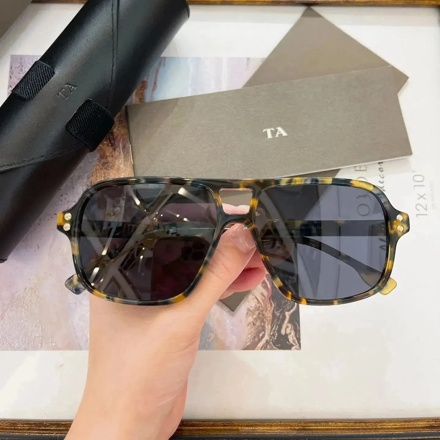 

Authentic For DIYTA DT DTS457 Stylish Gray Lenses Men Women Sun Glasses Acetate Frame Oversized Male Couple Eyewear With Box