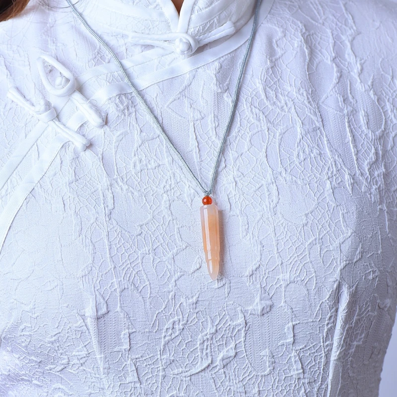 Natural gold silk jade bullet pendant, the same necklace for men and women, the pendant is fashionable, simple and original.