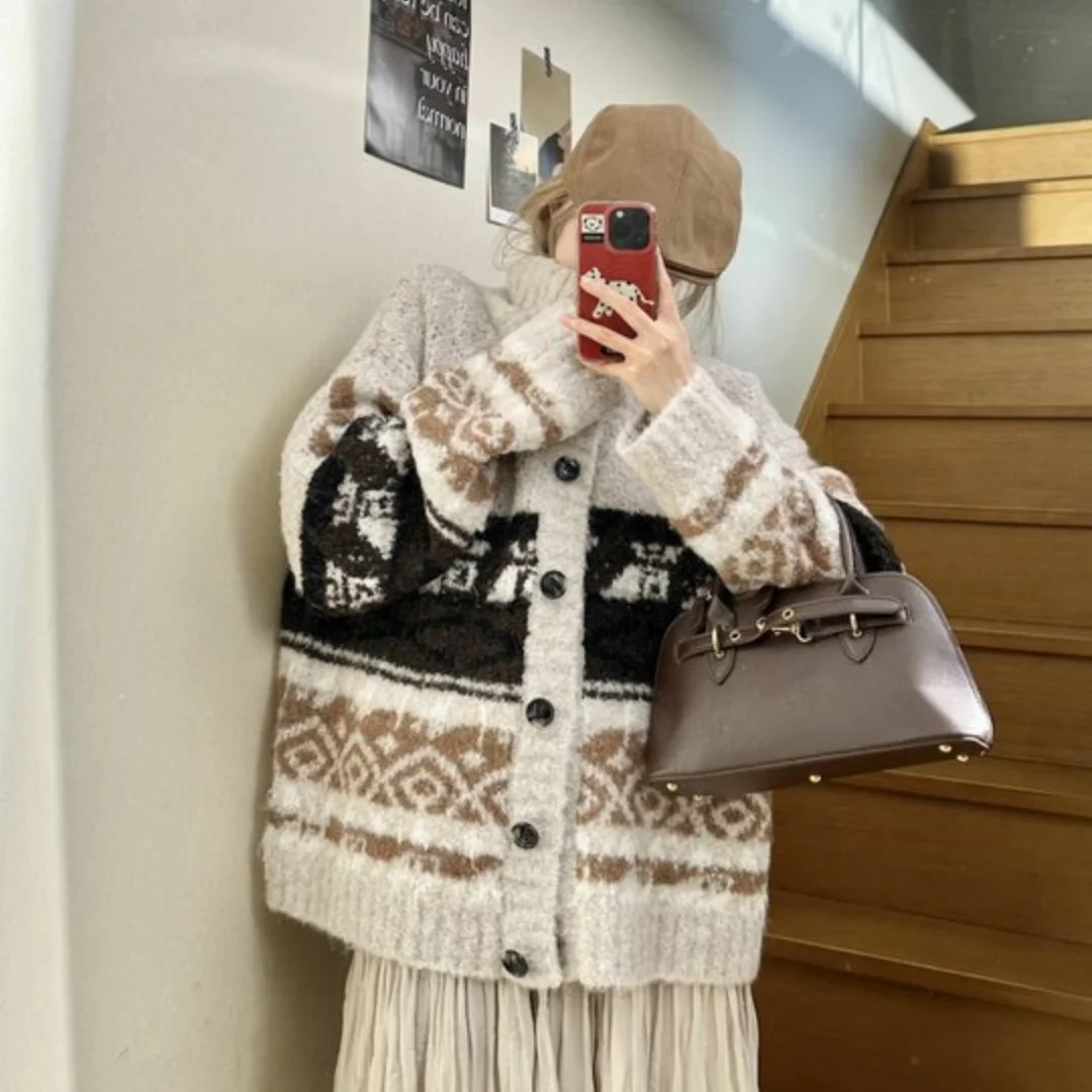 ヴィンテージフェアアイランドジャカードスタンドアップニットカーディガン女性の秋/冬ヨーロッパとアメリカのルーズ厚いトップ暖かいコート