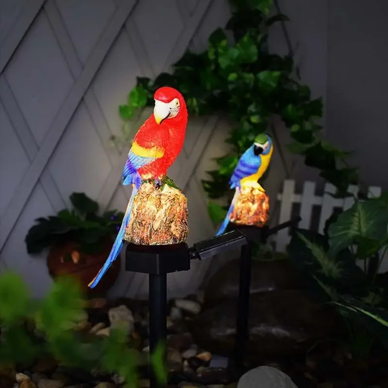 New Modern Garden Decoration Resin Simulation Parrot Solar Light Outdoor Waterproof Sunscreen Garden Lawn Plug Landscape Light