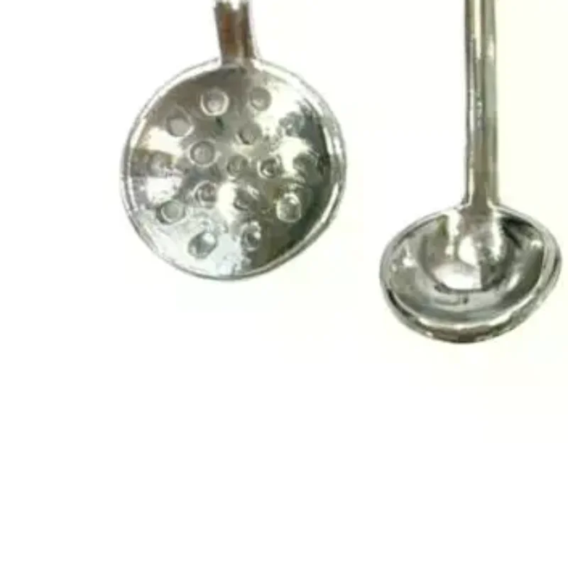 1 conjunto de utensílios de cozinha em miniatura para casa de bonecas, espátula vertical suspensa, colher de sopa, funil, ferramentas de cozinha para decoração de casa de bonecas, brinquedos de simulação para crianças