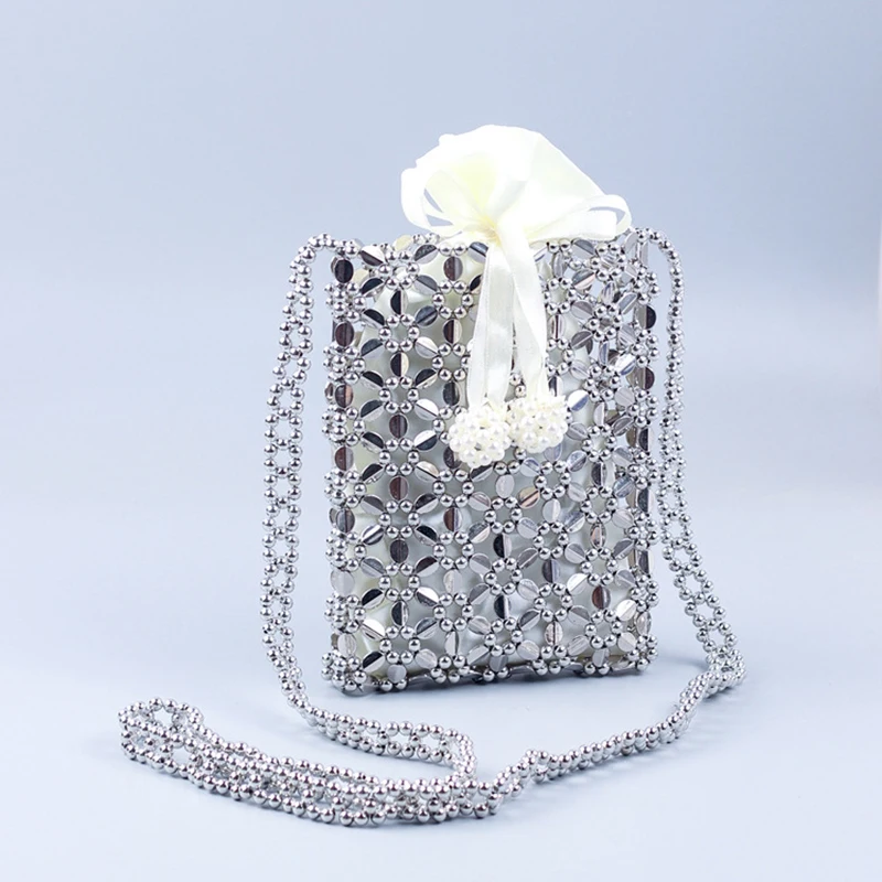 2023 New Silver Acrylic Handbag  Hollow Out Six Piece Flower Flat Beads Crossbody Bags for Women Handwove Mobile Phone Bag