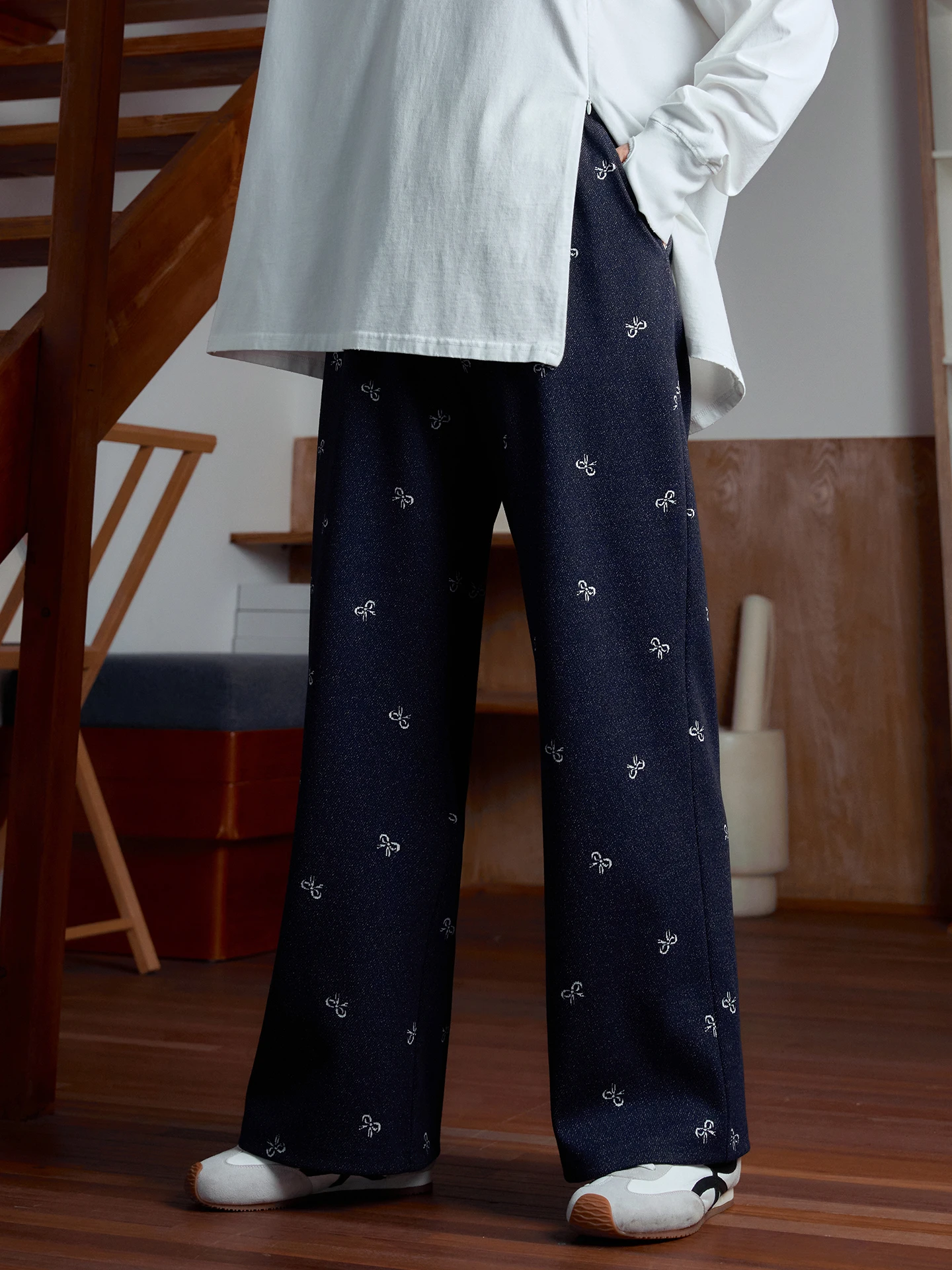 

Высококачественные трикотажные брюки с узлом очень большого размера, повседневные свободные прямые брюки для женщин больших размеров