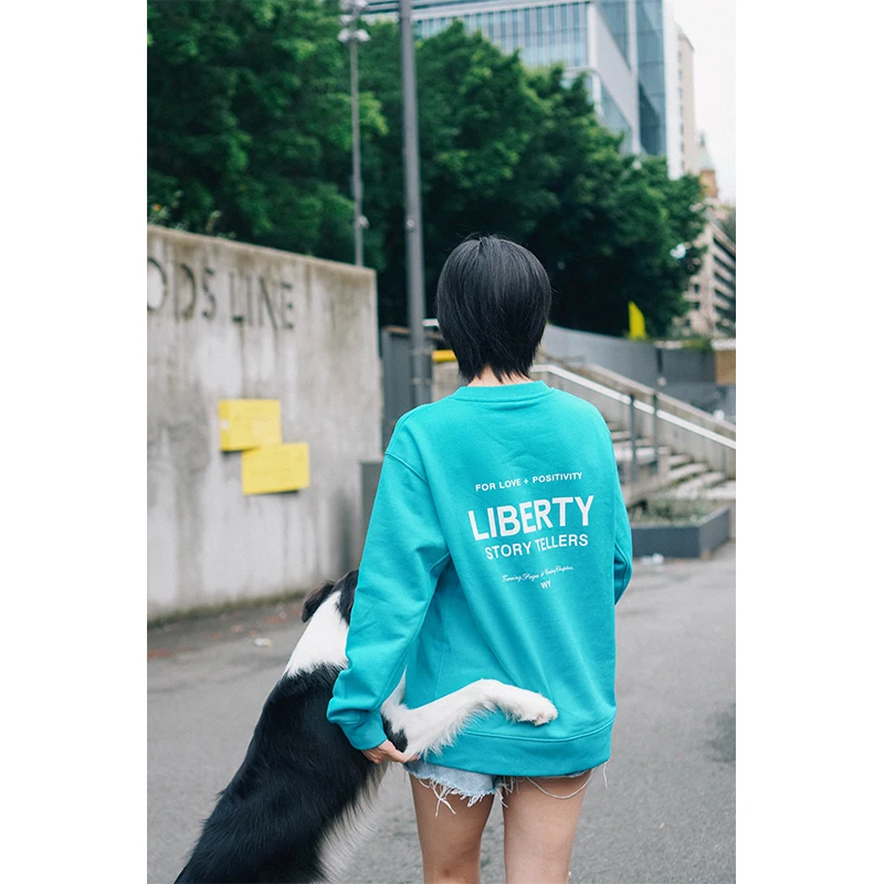 

Женская повседневная толстовка с принтом 400 г, коллаборация с иллюстратором, «Свободи моё тело, моё право»