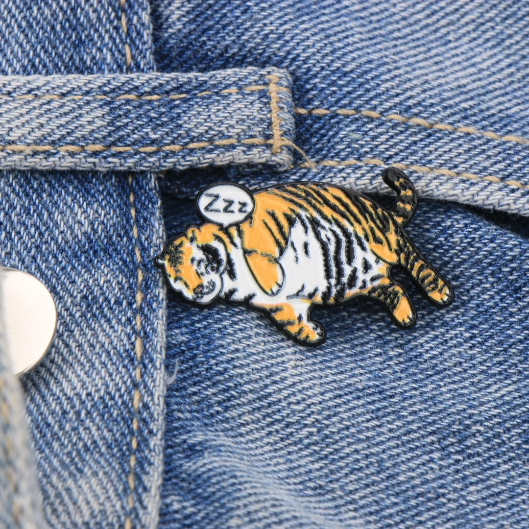 Cartoon Lazy Sleeping Tiger Enamel Lapel Pin, Funny Animal Brooch Badge for Backpack Clothing DIY Decor Accessories Wholesale view 5