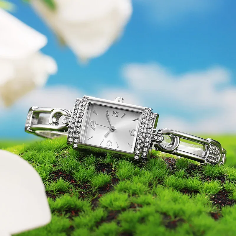Luxury Rhinestone Ladies Wristwatch Rectangle Green Dial Gold Metal Bracelet Quartz Watch Fashion Women Dress Wrist Watch