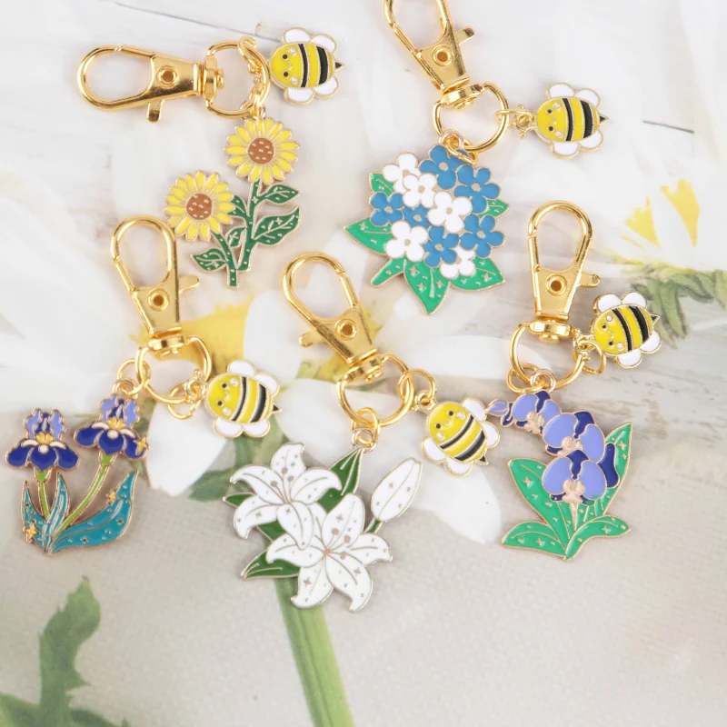 Un cadeau pour vous/Il comprend 5 porte-clés de la série « Petites abeilles débordantes d'énergie » avec carte « Vos ailes grandissent, continuez », sac décoratif, Ke