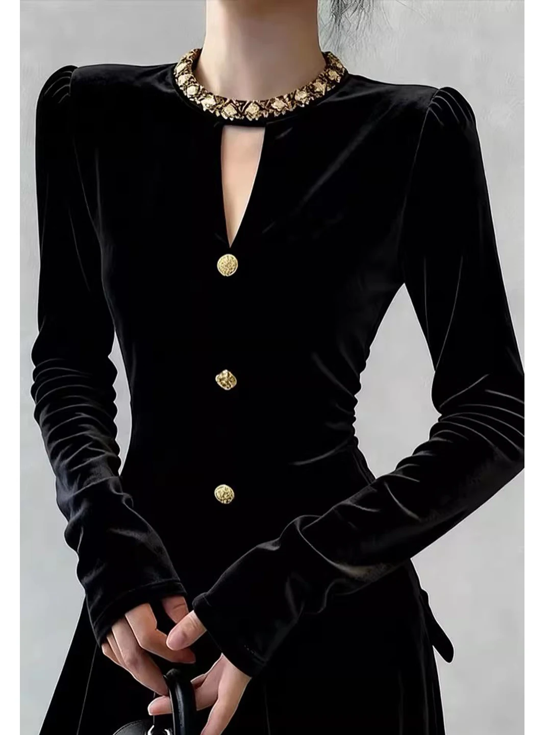 

Sweet Spicy Bla Velvet Hollow out Long Sve Base irt Women's Inner Wear Bubble Sve Slim Fit French Sle Faion Top