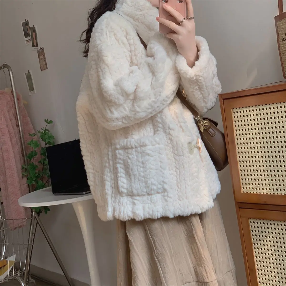 Faux Fur Coat Women Autumn Winter Casual Loose Furry Thick Warm Jacket Ladies Fashion Faux Rabbit Fur Outerwear