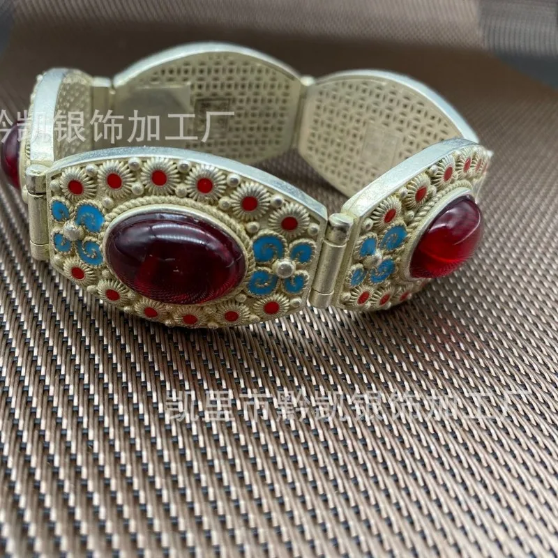 Minority Bracelets, Distinctive Handicrafts, Miao Silver Vintage Ethnic Style