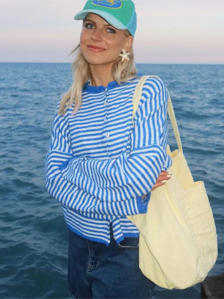 

2025 autumn long sleeved knitted jacket women's fashion striped sweater top spring casual loose cardigan