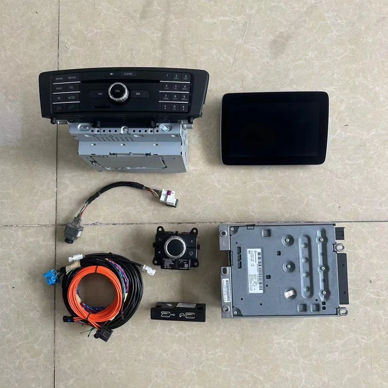 For G Class Old Model Upgrade New W463 NTG 4.5 to NTG 5.1 Carplay 8.4-inch Display Multimedia Control Unit