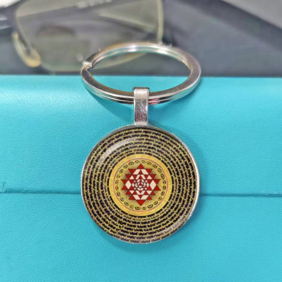 New Auspicious Buddhist Mandala Flower of Life Key Pendant Unique Holiday Amulet Gift For Men Women Faith And Yoga Practitioners