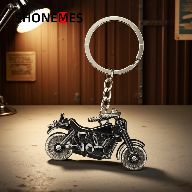 Shonemes Motorcycle Keychain Exquisite Racing Motobike Key Rings Autocycle Helmet Keyring Bags Charms Accessory Gifts