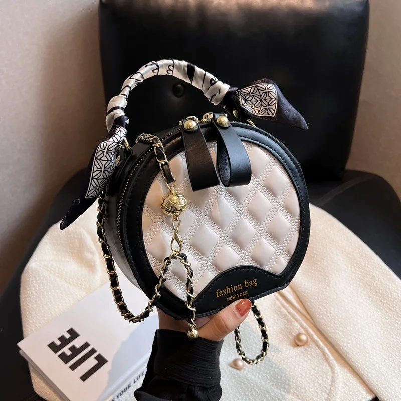 Delicate Chain Handbag Women's Versatile Diamond Grid Temperament Small Round Bag Street Style Simple Fashion Girls Shoulder Bag