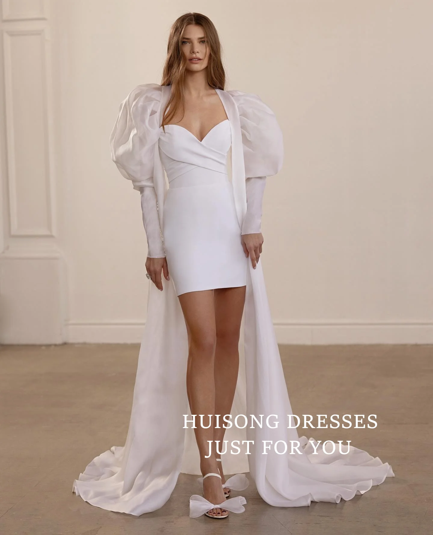 

HUISONG Customized свадебное платье Short Satin Wedding Dresses with Jacket Sweetheart Puff Sleeves Mini Bridal Gown שמלת כלה