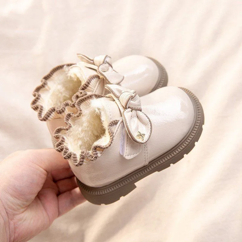 

Baby Girl Fashionable Short Boots for 1-3 Years Old Fleece Lined Thick Cotton Leather Look Soft Sole Toddler Walking Shoes