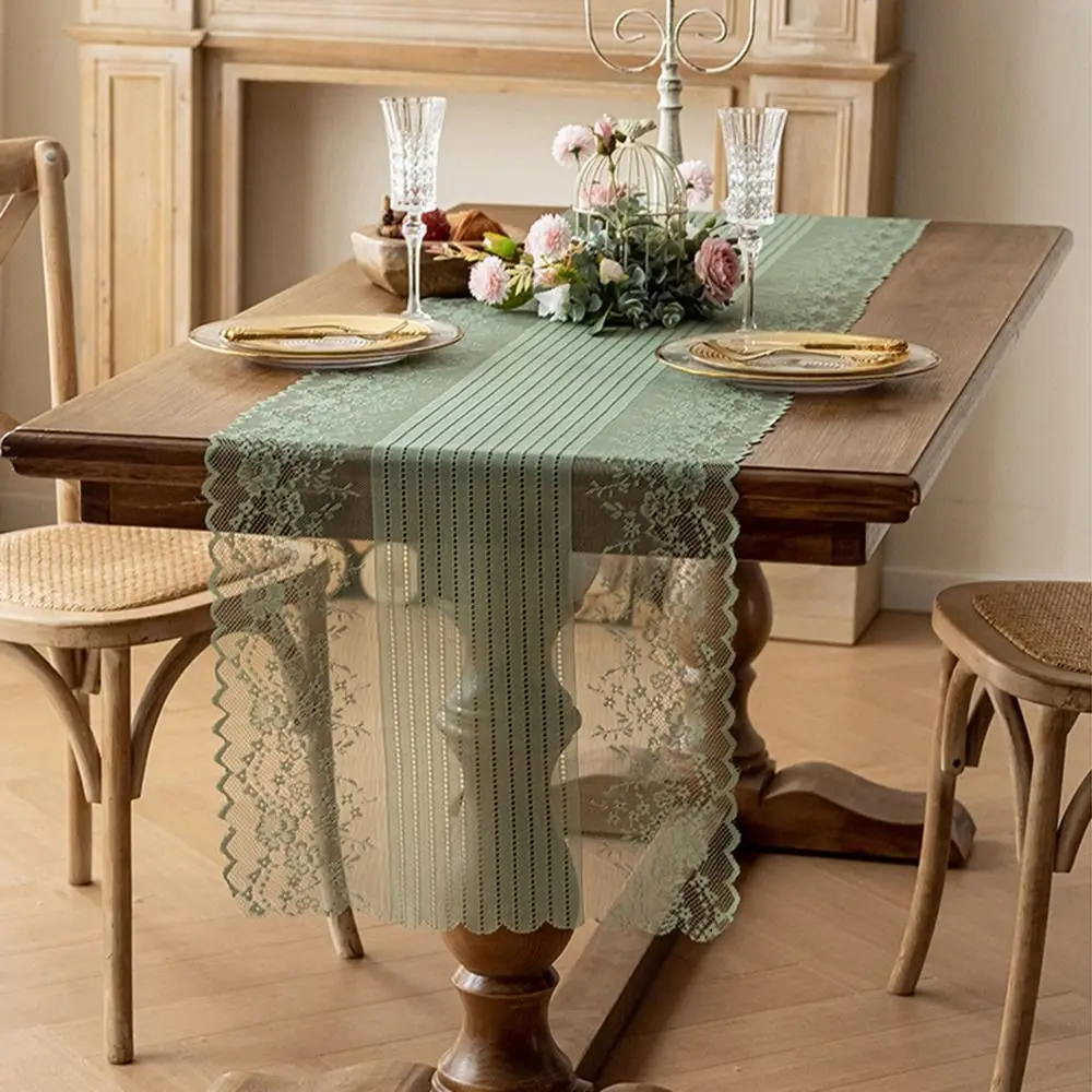 Hollowed Out Lace Jacquard Table Runner French Romantic Floral Embroidered Table Doilies Elegant Multi-size