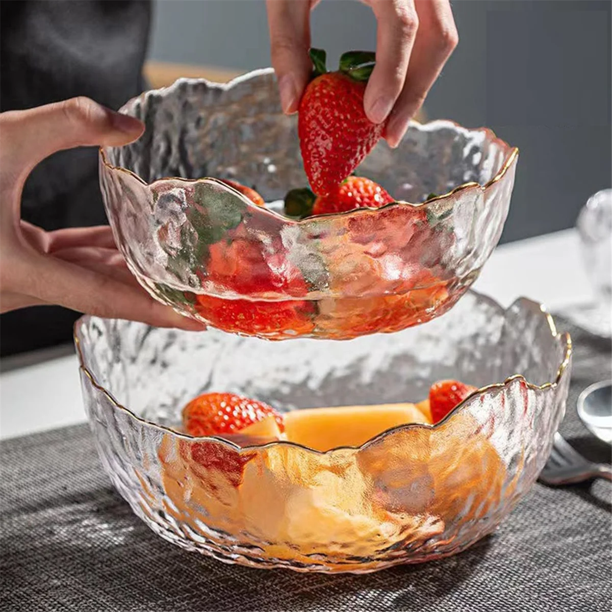 

N38R_Glass Salad Bowl Irregular Glass Bowl with Gold Edge Mixing Bowl