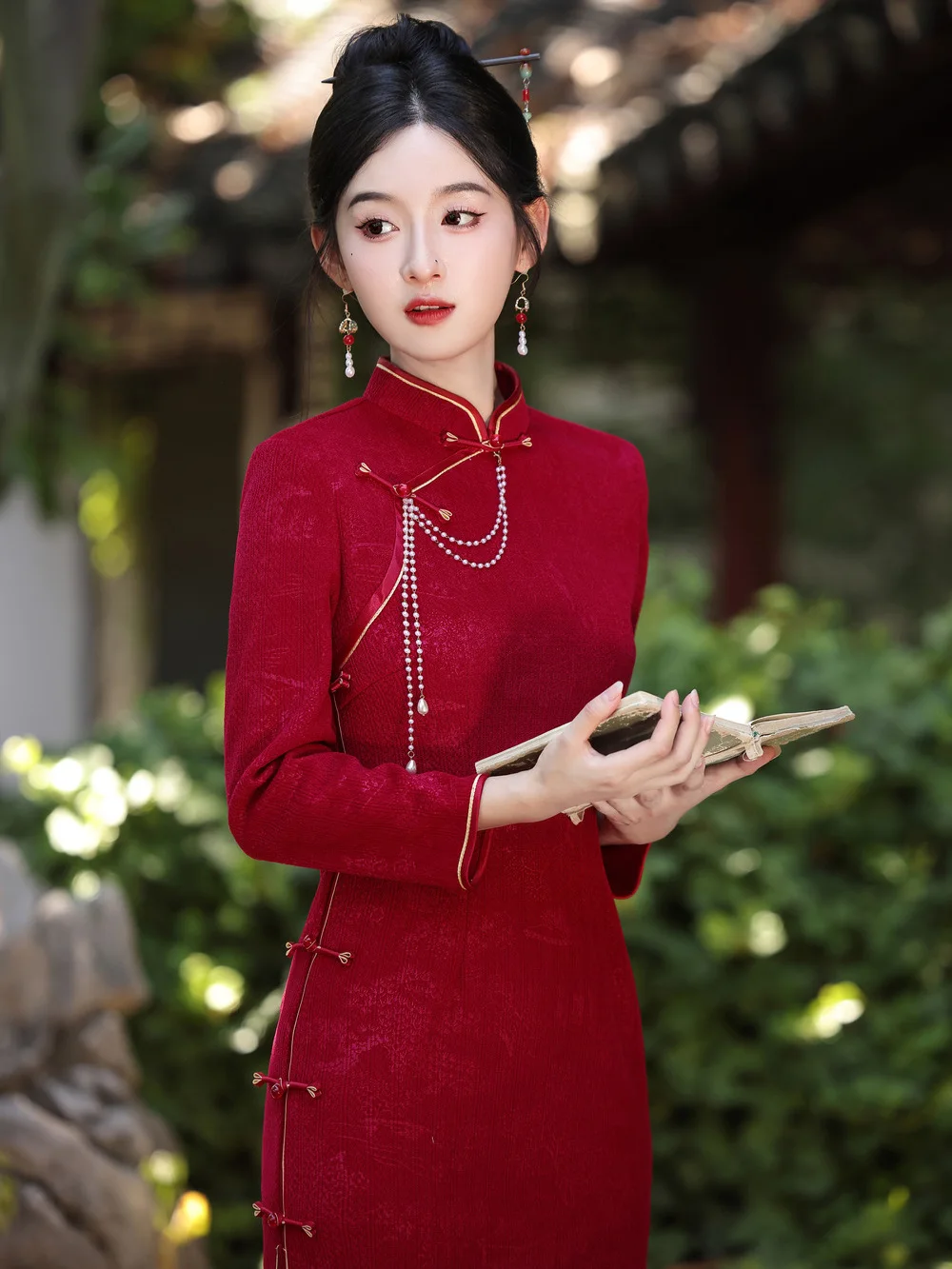 

New Chinese Qipao 2025 Spring Autumn Red Engagement Dress Bridal Toast Dress Lace Long Sleeve Qipao Female Qipao