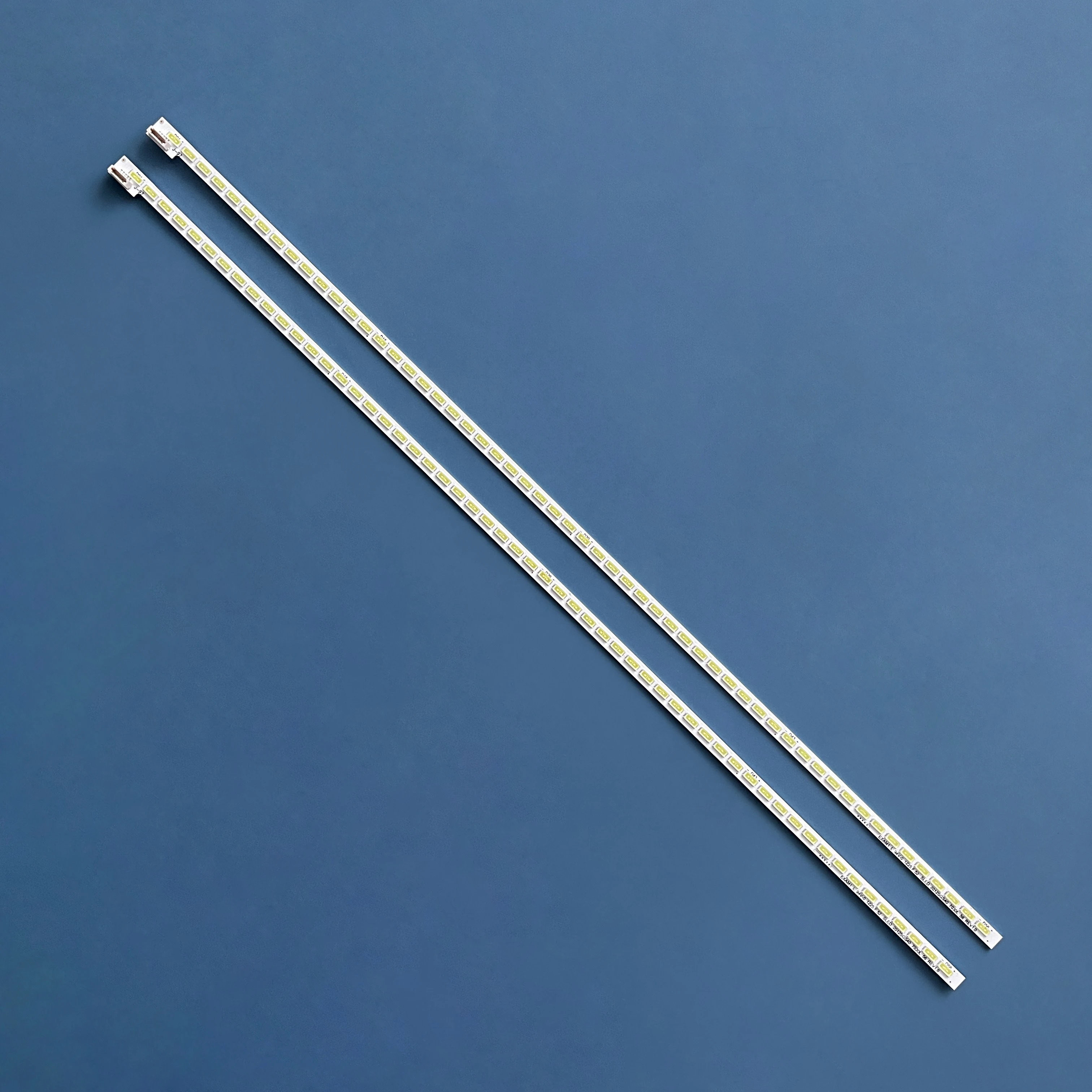 Listwa oświetleniowa LED 40 pfl5527t/60 40 pfl5537t/60 40 pfl5507k/12 40 pfl5007k/12 40 pfl5007t/60 40 pfl5007k 40 pfl5527k/12 40 pfl5507h/12 40