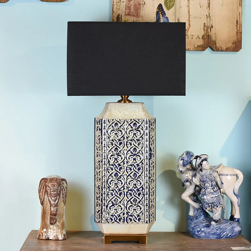 8M American CeramicTable Lamp Retro Creativity Living Room Bedroom Study Hotel Engineering Designer Desk Light