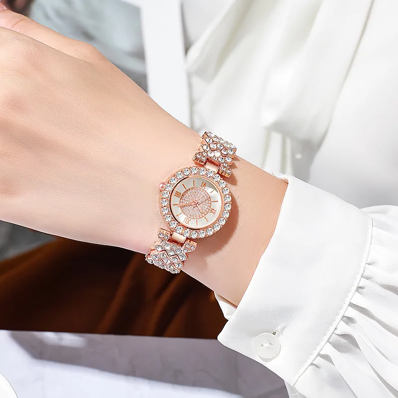 2025 nouvelle mode femmes luxe Bracelet en or montres dames cristal acier inoxydable Quartz montre-Bracelet pour cadeaux Relogio Feminino