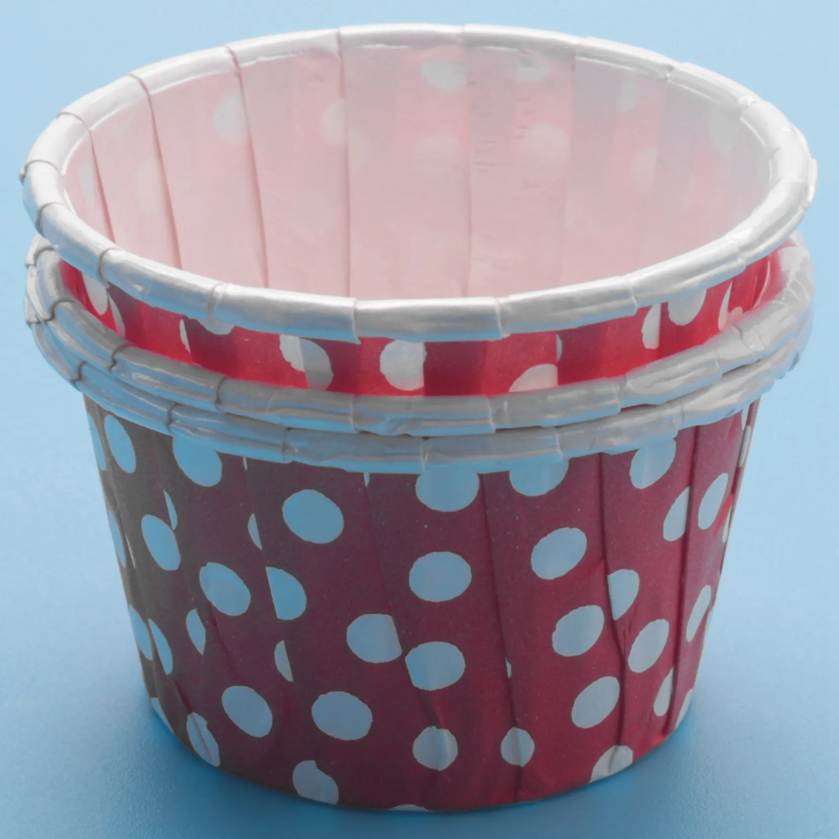 

-A96P 100X Paper Cupcake Liner Muffin Candy Nut Snack Greaseproof Dessert Baking Cups Color: Red Dot: 3.8Cmx3cmx5cm