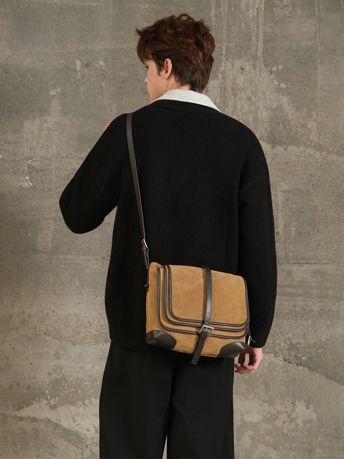 American Style Casual Messenger Bag Youth Commuter Crossbody Bag SFREEYA Leather Belt Decorated Pure Color Horizontal Square