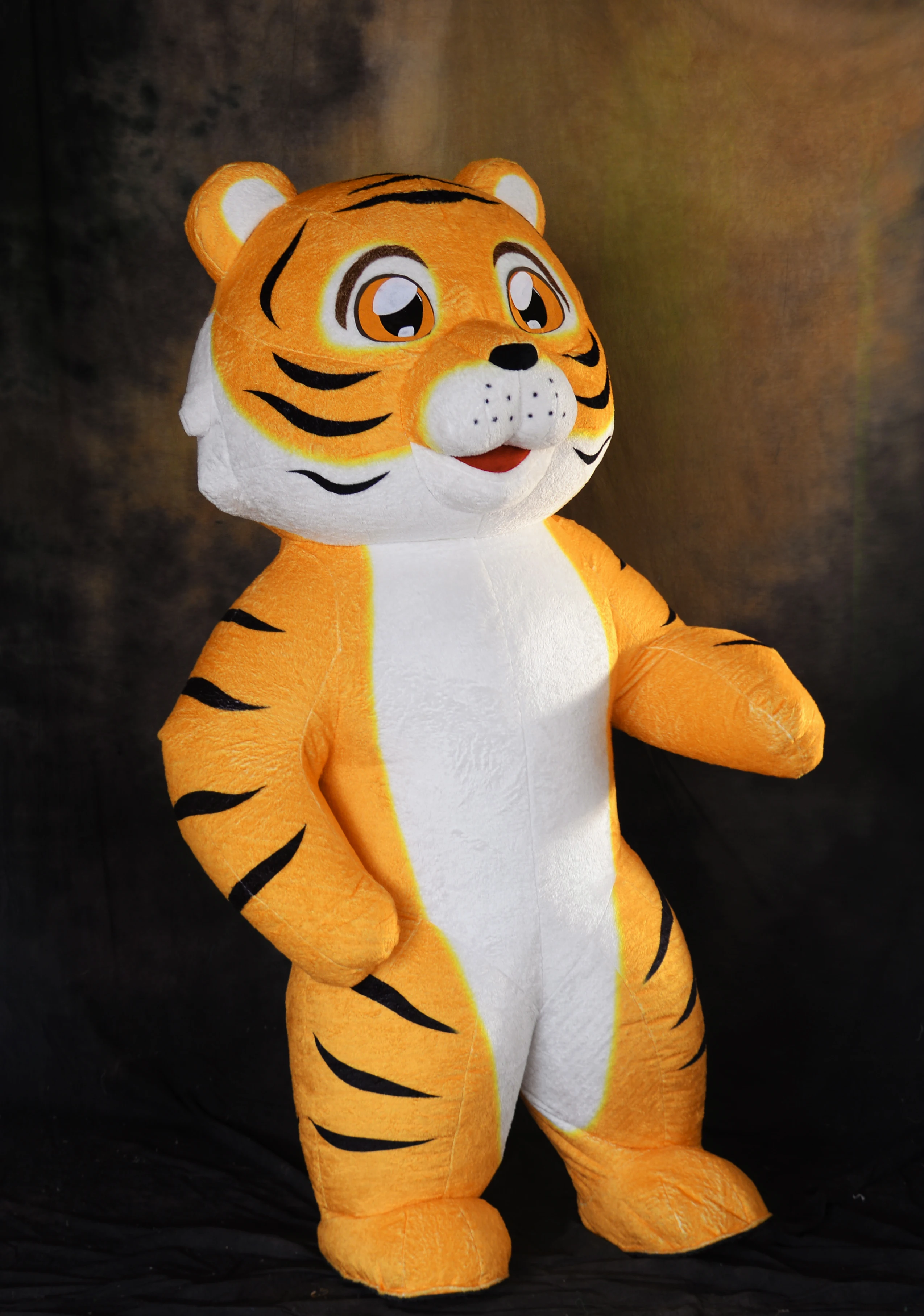 Inflatable Tiger Mascot 2.6m Plush Mascot Costume For Adult Children's Day Stage Performance Puppet Costumes Furry Suit