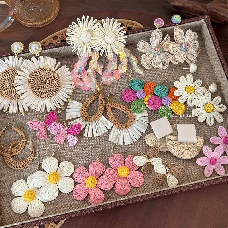 Straw Woven Geometric Sunflower Butterfly Stud Earrings Women Vintage Boho Resort Vacation Photo Prop Lightweight Premium Sweet