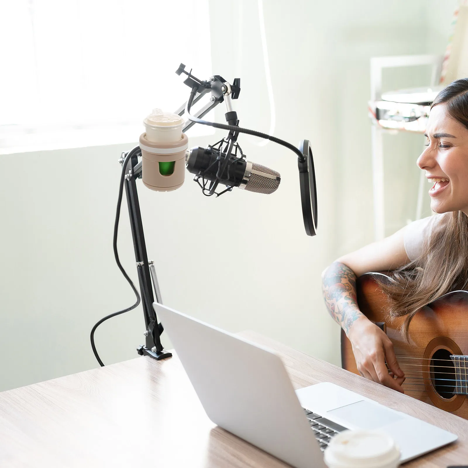 Mic Stand Cup Holder Adjustable Rotating Clamp on Beverage Water Bottle Holder for Stage Rehearsal Studio Use Music Stand