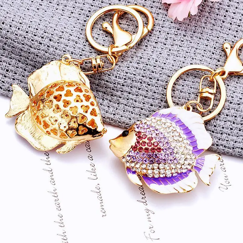 Glitzernder Strass-Fisch-Schlüsselanhänger, goldener Schlüsselring, Themen-Taschenanhänger, Auto-Schlüsselanhänger, modische Schlüsselanhänger-Accessoires – Detail 8