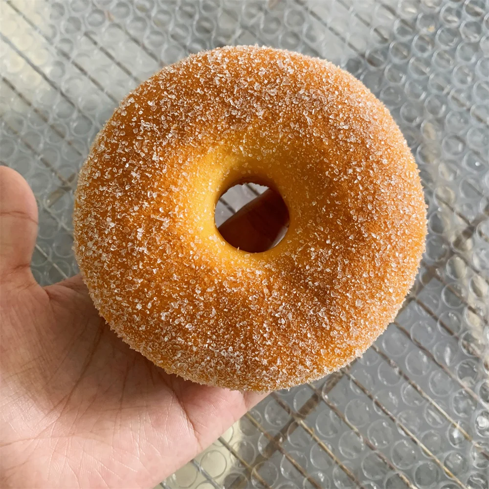 4.1inch Large Baked Doughnuts Recipe Soft Deliciously Pearlescent Cinnamon Sugar Coating Handmade Snack Original Brunch Donut