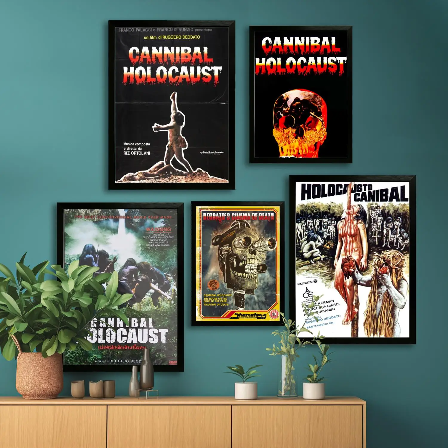 cannibal holocaust Canvas Art Poster, Wall Art, Picture Print, Modern Family, Bedroom Decor, Posters,Decorative painting