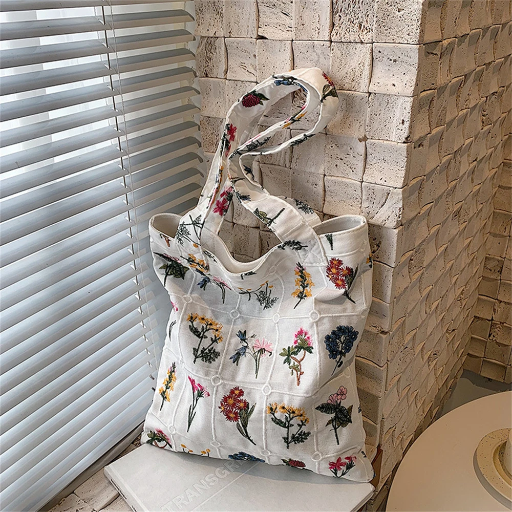 High Quality Women\'s Bags Embroidered Fashion Ladies Tote Bag Casual Female Hand Bag Designer Vintage Shoulder Handbag for Girls