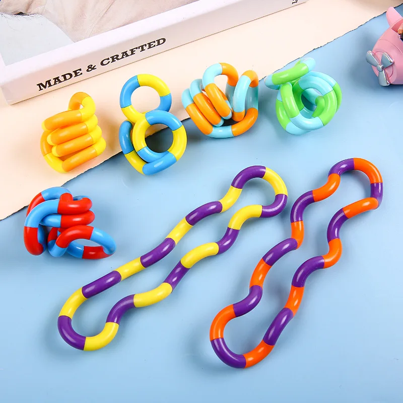 4Pcs Twisted Ring Magic Figet Trick Rope Education Stress Relief Toys for Kid Birthday Party Favors Boyfriend New Year Gifts