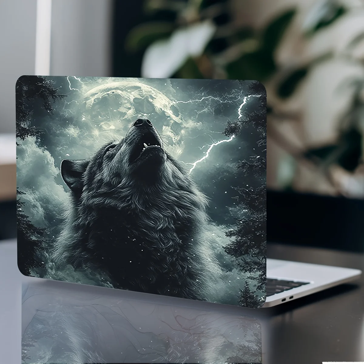 2-Piece laptop wolf pattern art sticker protective cover, universal netbook light beige sticker non-reusable, scratch-resistant