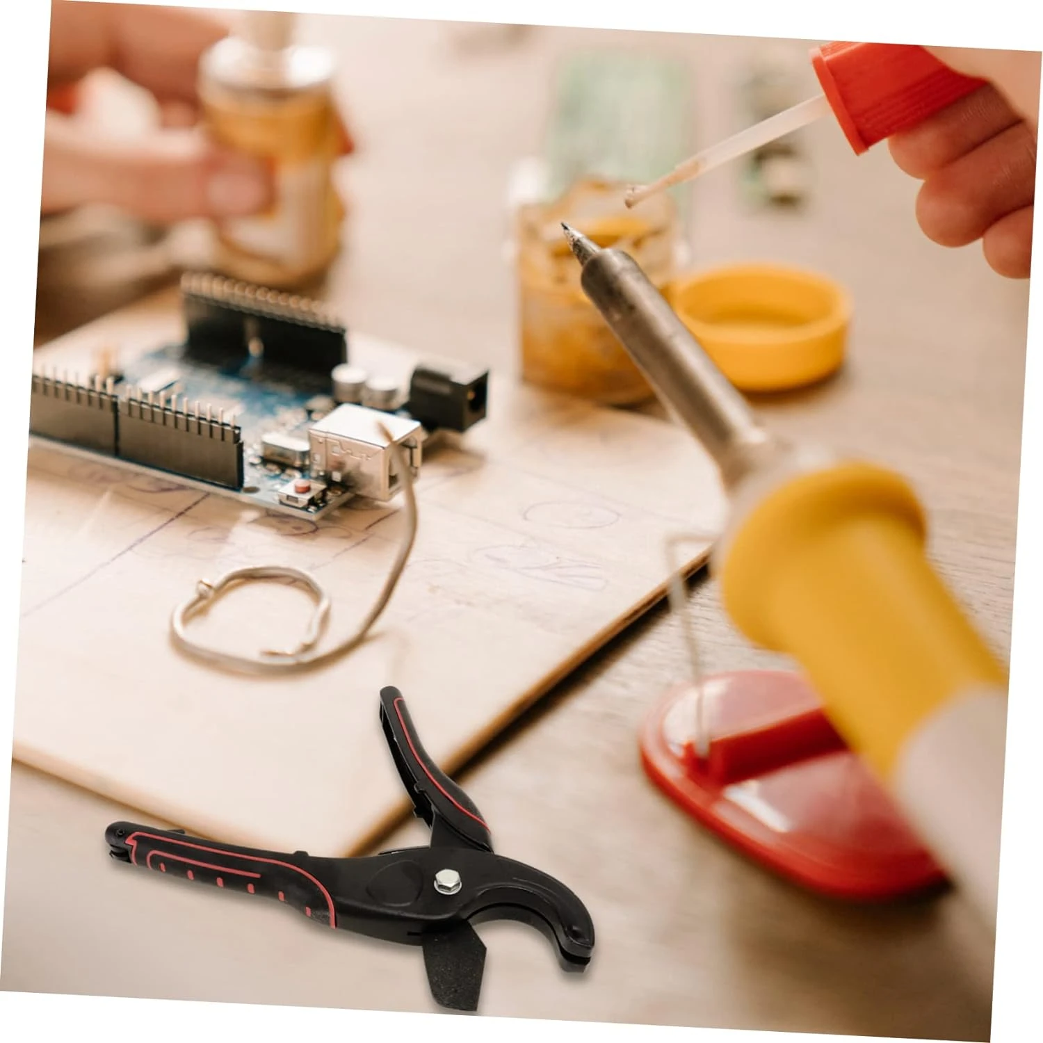 Upgrade your toolbox with this superior, high-quality essential plumbing cutter for clean and exact cuts, perfect profession image 3
