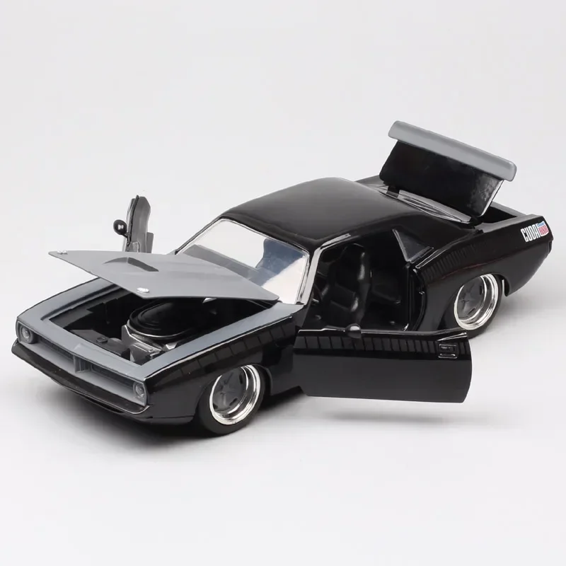 Jada 1:24 1973 Plymouth Barracuda Scale Vintage Diecast Toy Vehicle Metal Pony Auto Muscle Racing Car Model Collectibles