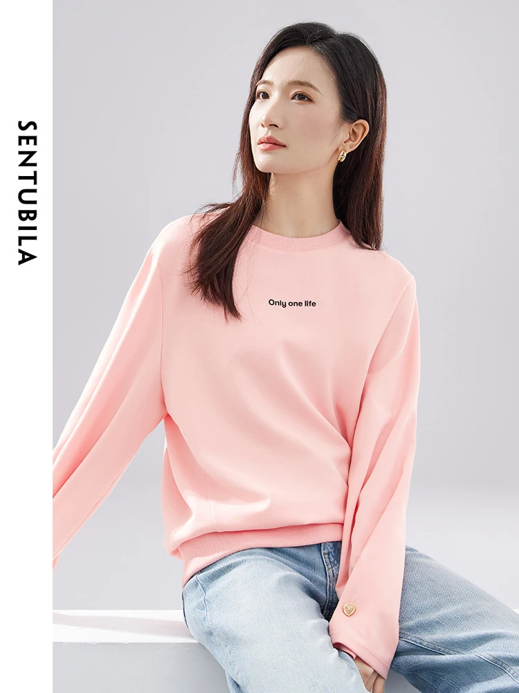 SENTUBILA Loose Letter Print Casual Sweatshirt 2024 Spring Women\'s Long Sleeve Top Round Neck Simple Female Pullovers 141A52964