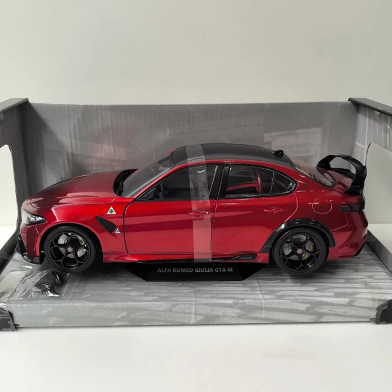 

SOLIDO 1/18 Scale ALFA ROMEO GTA Alloy Simulation Car Model Static Collection Decorated Holiday Gifts Toys Souvenir Gift