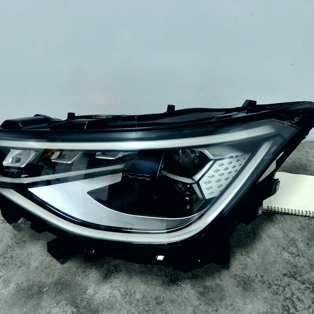 Applicable to Volkswagen id6x headlight assembly original id.6 x id6 headlight remanufactured headlight